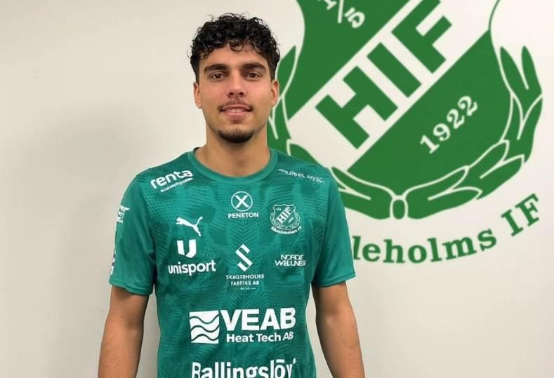 أنس الحملاوي يكشف حقيقة مفاوضات الأهلي