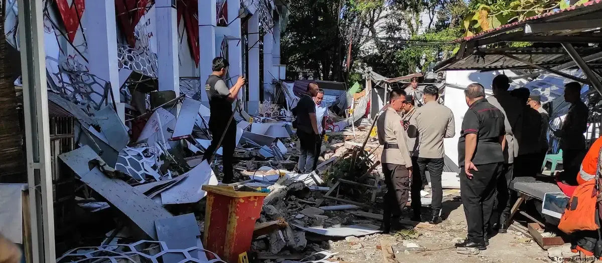 تحذيرات من تسوماني…زلزال عنيف يضرب إندونيسيا