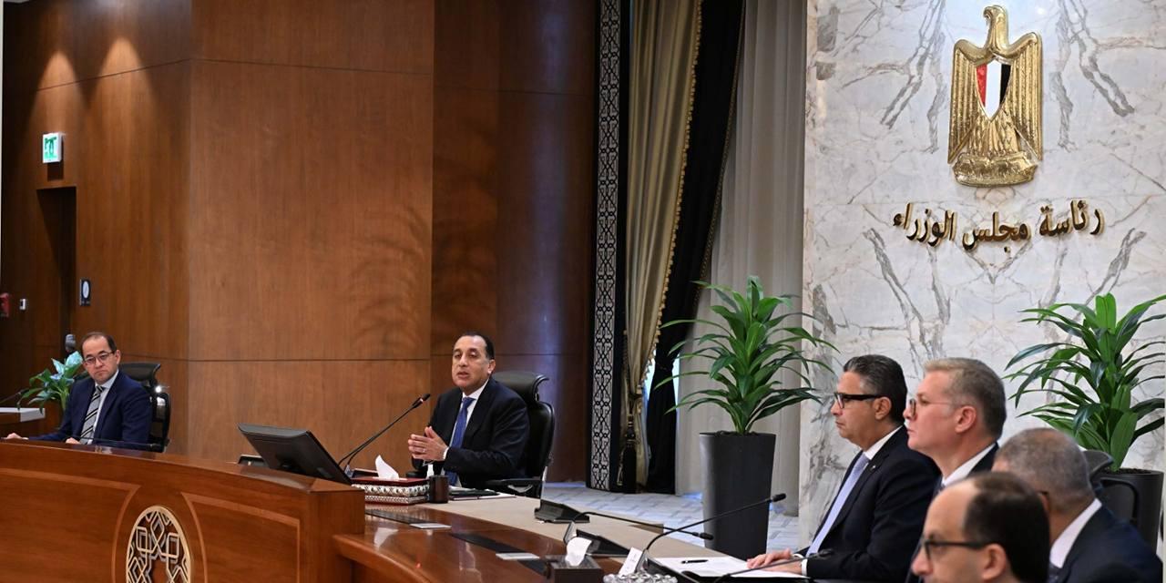 إحالة محتكري السلع والمتلاعبين بالأسعار للنيابة العسكرية