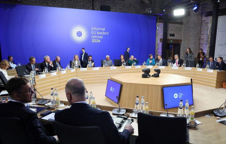 195-203053-eu-bloc-economy-threats-washington-beijing-5