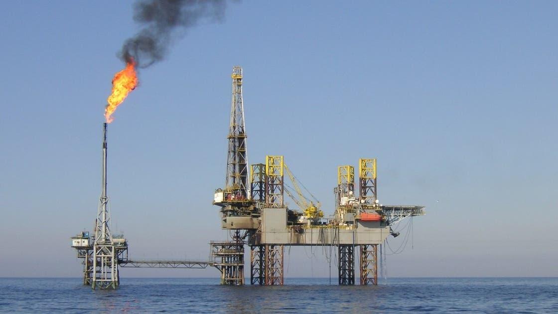 تواصل ارتفاع النفط مع تراجع مخزونات أميركا وتصاعد توترات "هرمز"