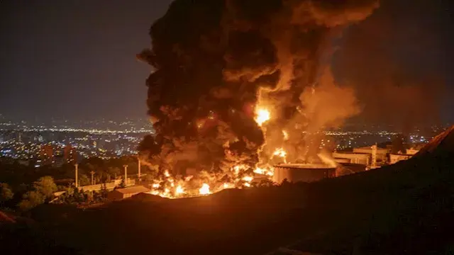 الداخلية البحرينية: إطلاق صفارات الإنذار ونرجو من المواطنين والمقيمين التوجه لأقرب مكان آمن