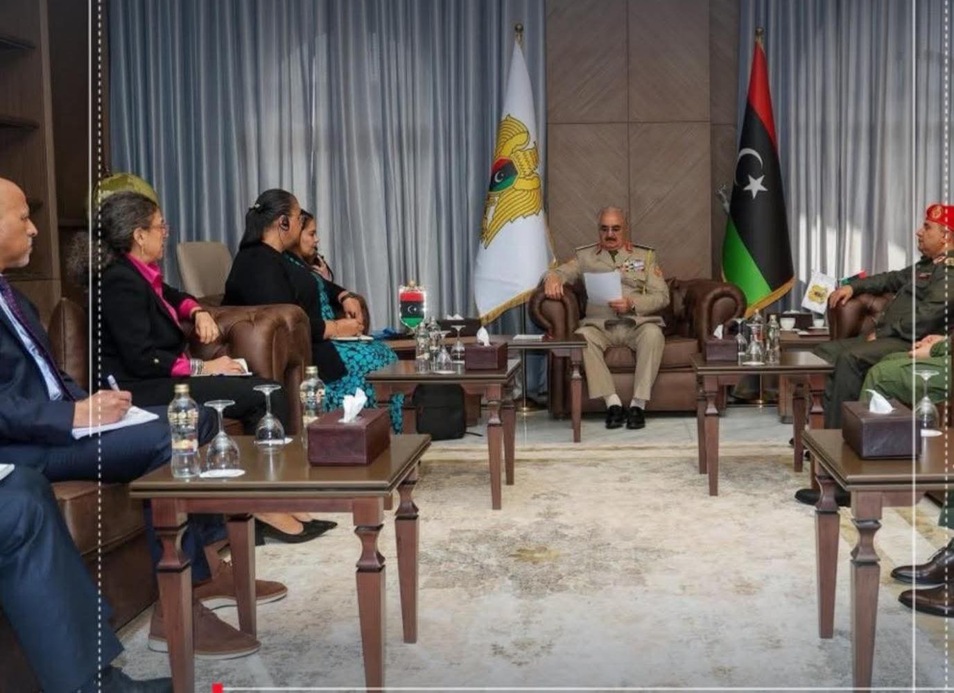 المشير حفتر يؤكد خلال لقائه هانا تيتيه المبعوثة الأممية دعمه لجهود البعثة ومساعيها للدفع بالعملية السياسية