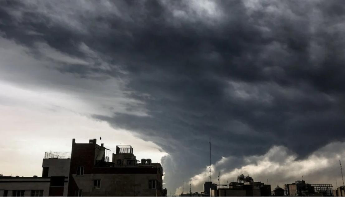 السيناتور الجمهوري ليندسي جراهام :علي إسرائيل للحذر في ضرباتها على إيران بعد استهداف مستودعات نفط في طهران