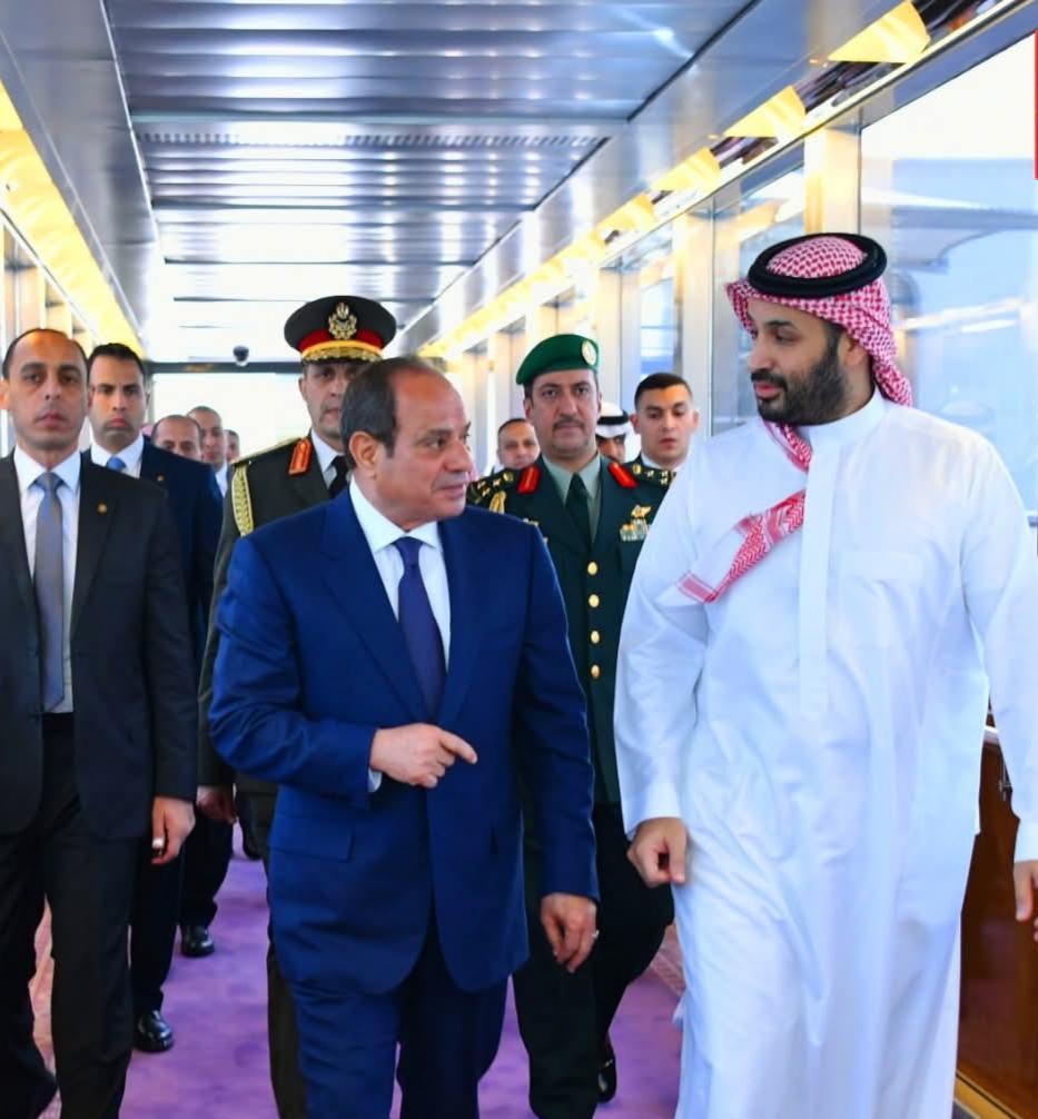 الأمير محمد بن سلمان ولي عهد السعودية يشكر مصر على تضامنها الكامل ودعمها المستمر للمملكة