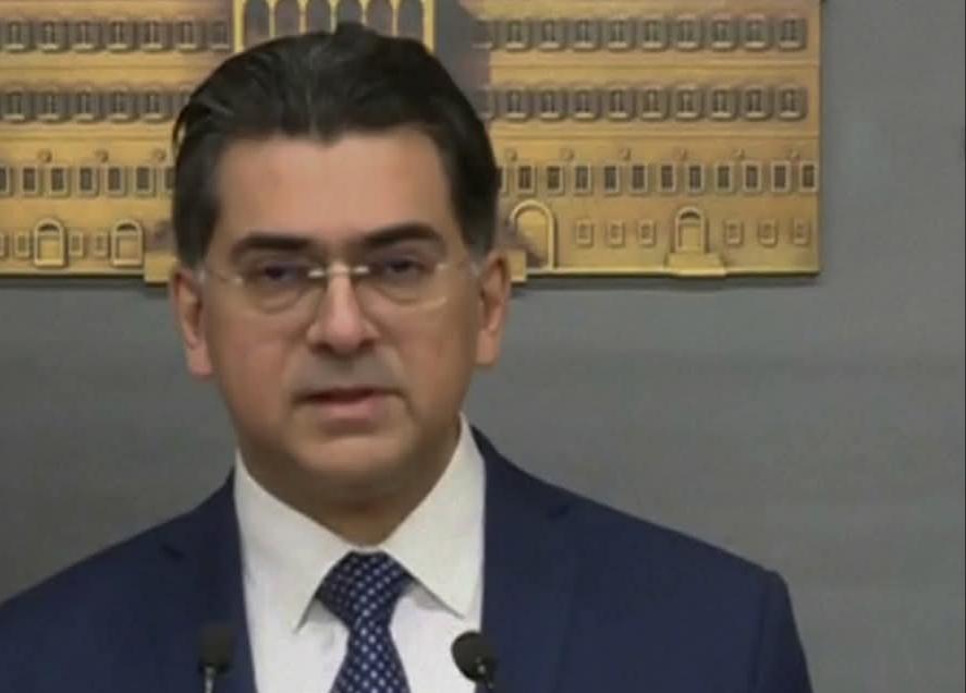 وزير الإعلام اللبناني: تهديد إسرائيل بإقامة منطقة عازلة تهديد للبنان وسيادته وانتهاك للقانون الدولي