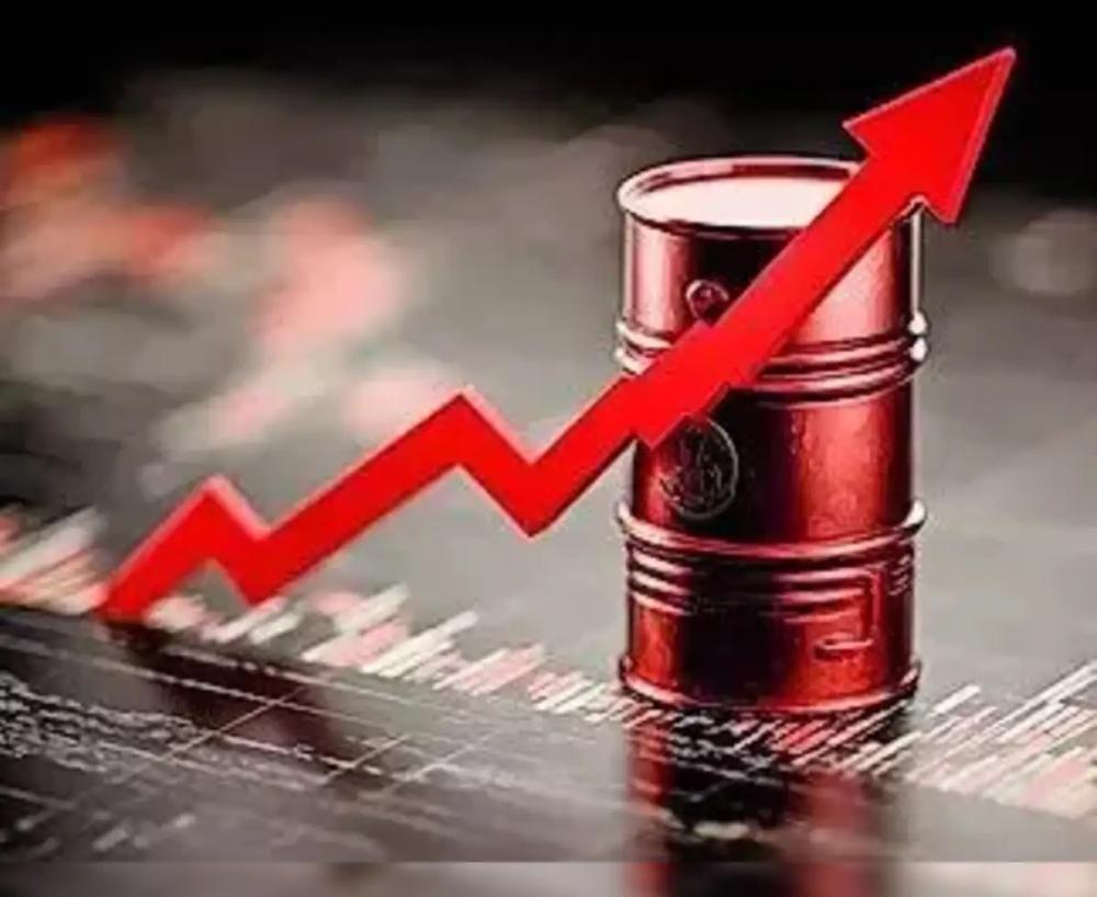 ارتفعت أسعار النفط،وسط مخاوف من هشاشة وقف إطلاق النار في الخليج والغموض في فتح مضيق هرمز