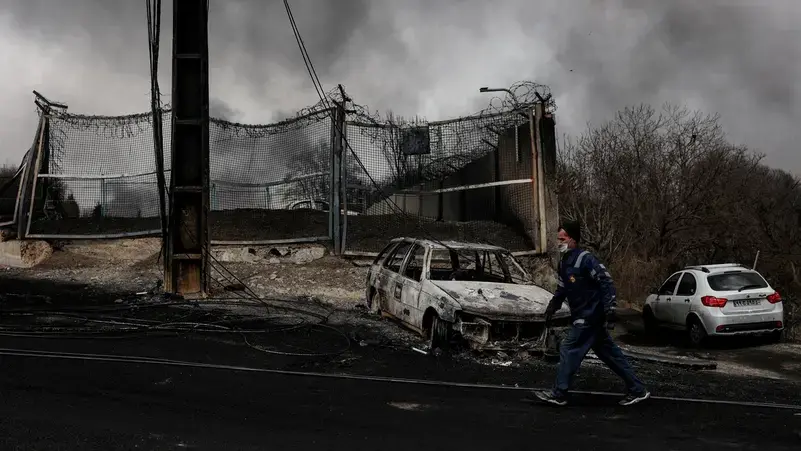 الحرس الثوري يكثف هجماته.. وإسرائيل تلوح بمزيد من التصعيد
