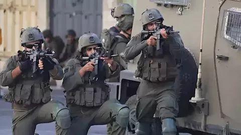 إسرائيل تخطر أكثر من 40 منشأة فلسطينية بالهدم في شمال شرق القدس