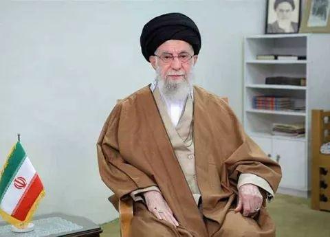 هجوم على إسرائيل والقواعد الأمريكية ردا على اغتيال خامنئي