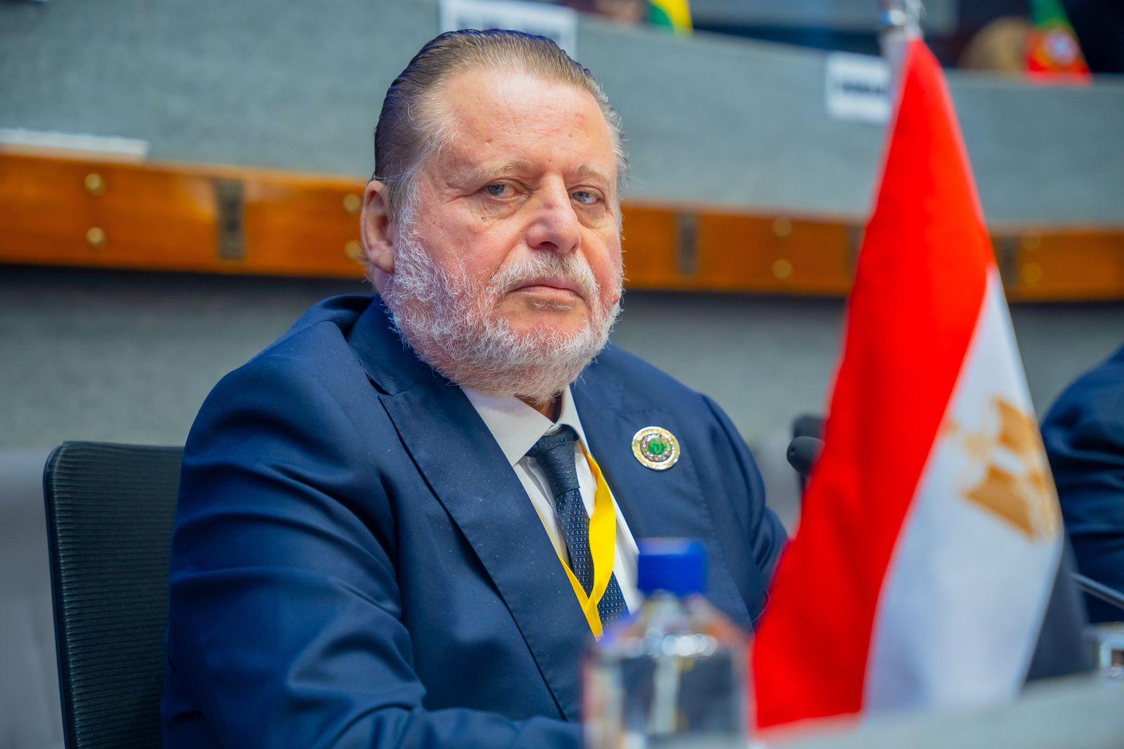 محافظ البنك المركزي: 116.8 مليون جنيه إجمالي الأموال المستردة لضحايا الاحتيال الإليكتروني