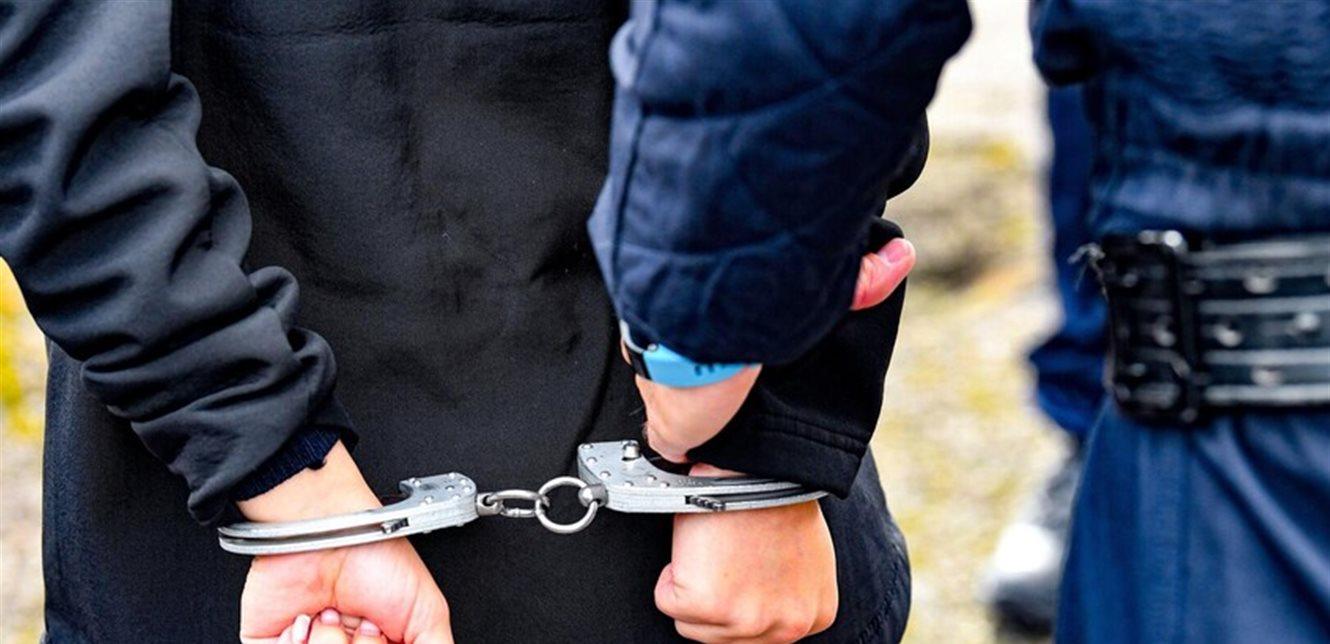 التحقيق مع رئيس بلدية في فرنسا بشبهة ارتكاب جرائم بحق 6 نساء