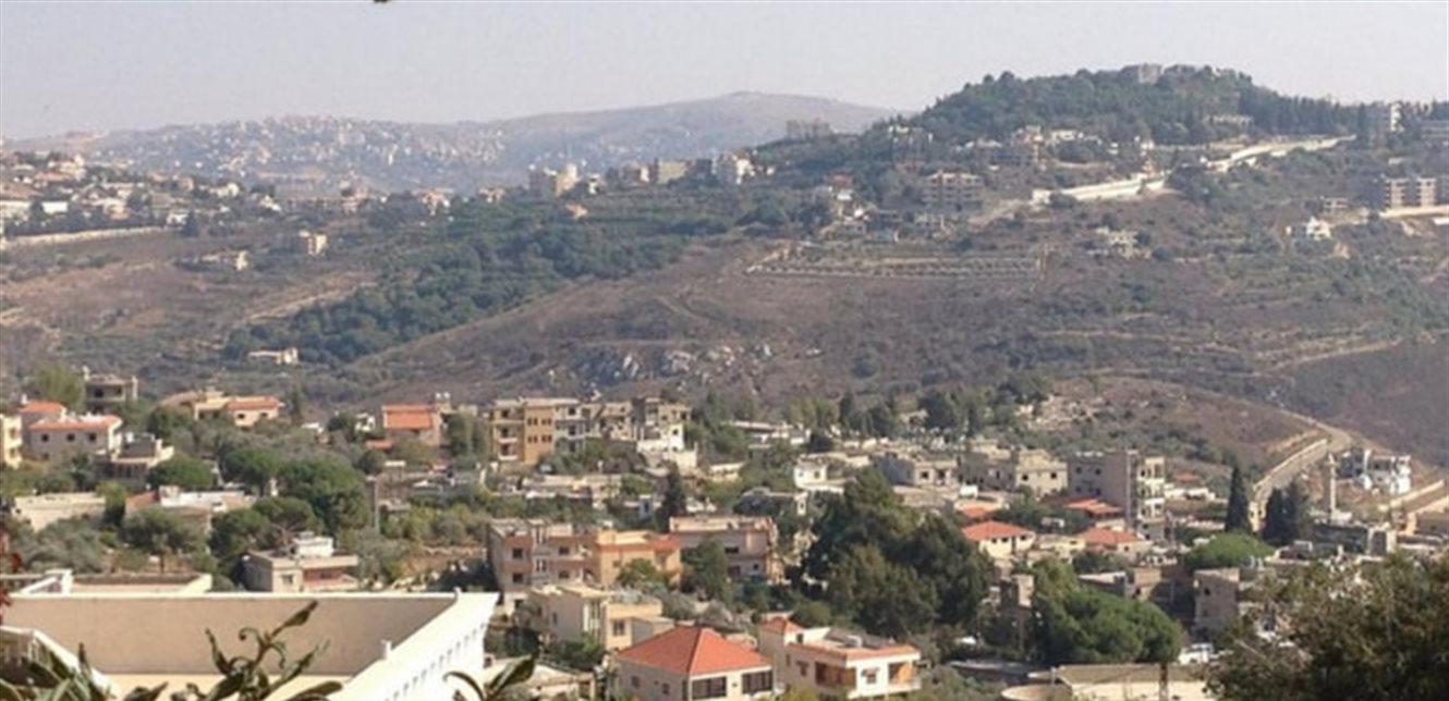 غارة إسرائيليّة تستهدف بلدة كفرا في قضاء بنت جبيل