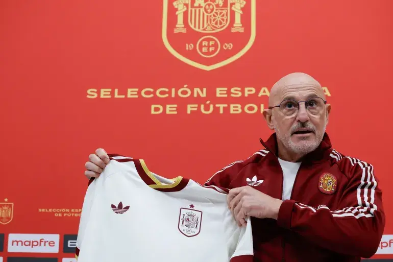 عودة رودري أبرز ملامح قائمة منتخب إسبانيا لمواجهة مصر وصربيا