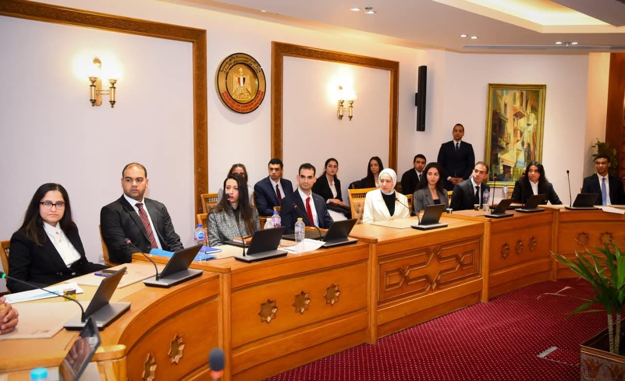 وزير الخارجية يلتقي الدفعة ٥٨ من الملحقين الدبلوماسيين المعينين حديثًا