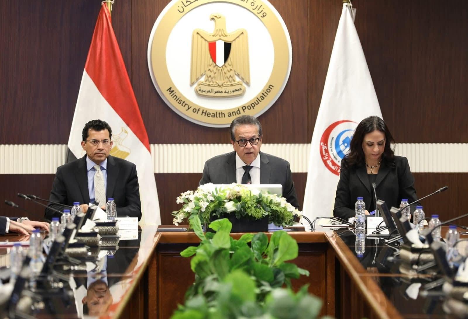 نائب رئيس مجلس الوزراء وزير الصحة يترأس اجتماع اللجنة التنسيقية المعنية باستقبال الجرحى والمصابين الوافدين من قطاع غزة