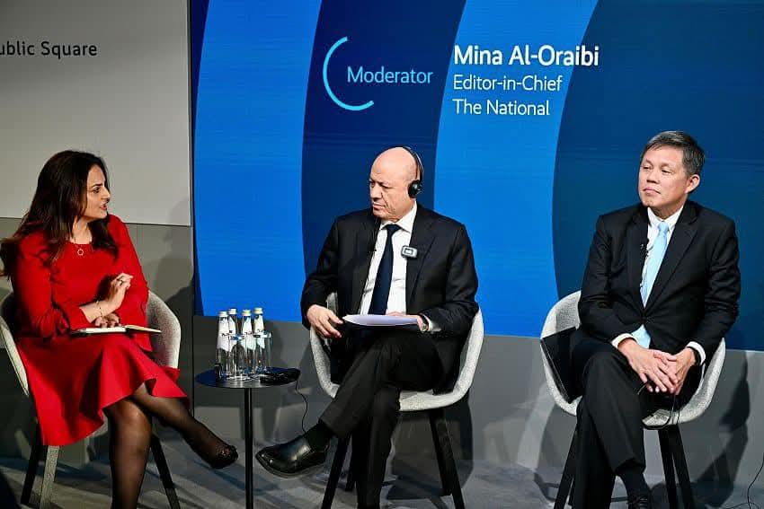 رئيس مجلس القيادة: أمن الممرات المائية مرهون ببناء مؤسسات الدولة اليمنية وردع الجماعات الإرهابية