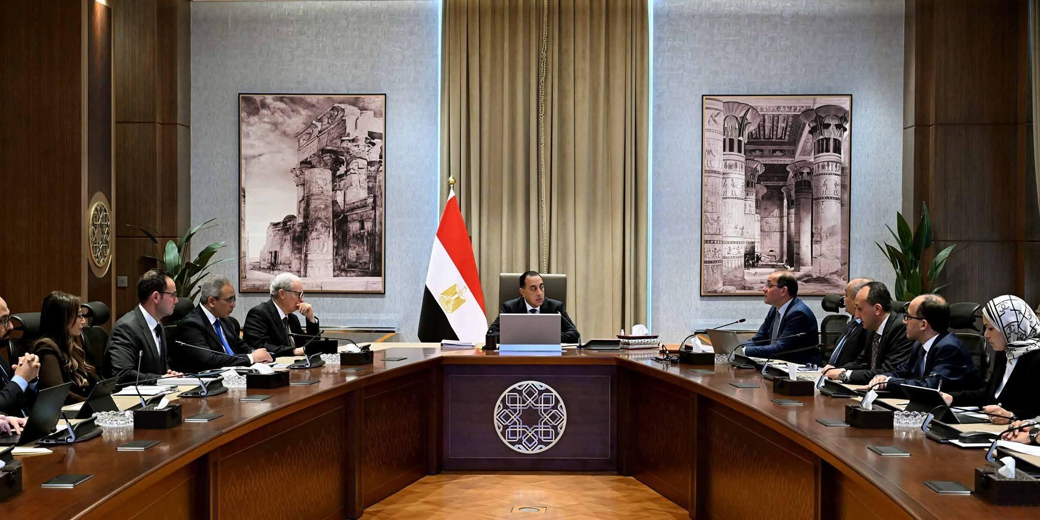 مدبولي يستعرض مع وزير المالية عددًا من الإصلاحات التي يتم دراسة إدراجها ضمن الحزمة الثانية من مبادرة التسهيلات الضريبية