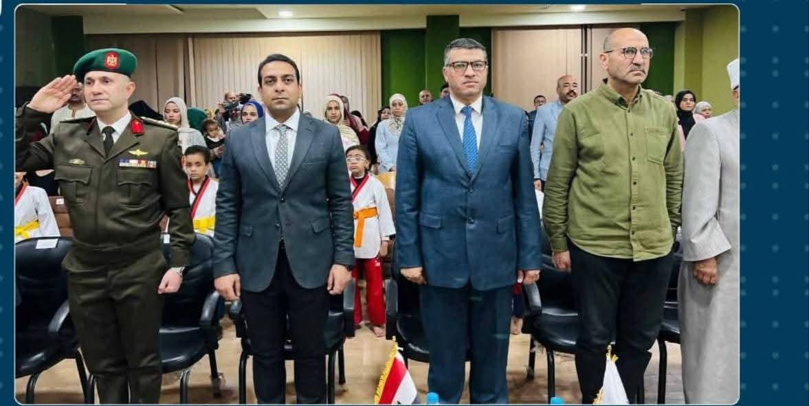 محافظ قنا يشهد احتفالية "مكتبة مصر العامة" بالعيد القومي ويوجه بتكثيف الزيارات المدرسية لتثقيف الطلاب