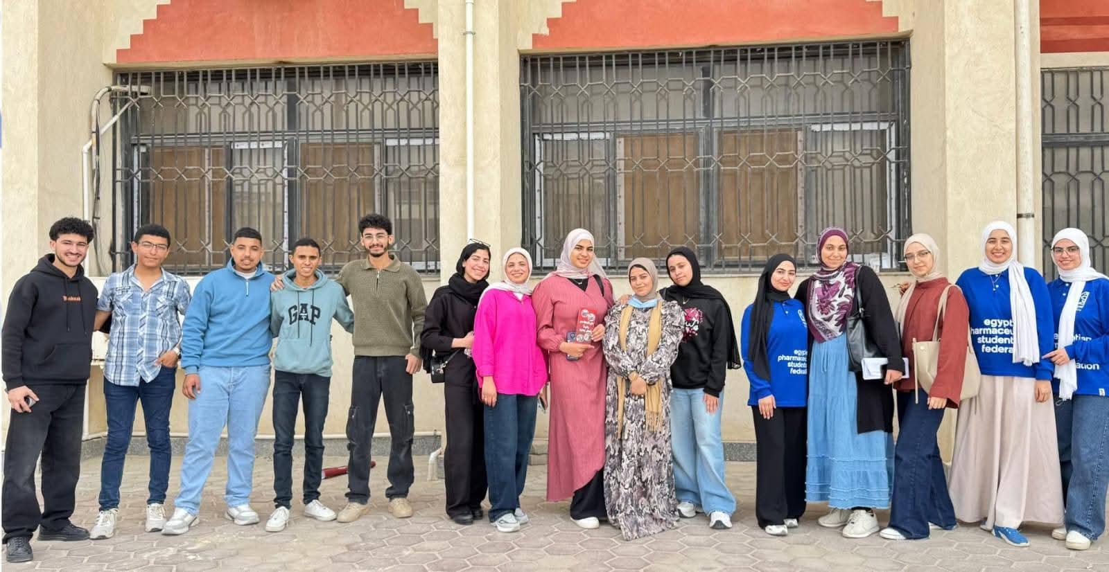 "أنا متبرع دائم".. ختام ناجح للنسخة الخامسة عشرة من حملة التبرع بالدم بصيدلة قناة السويس