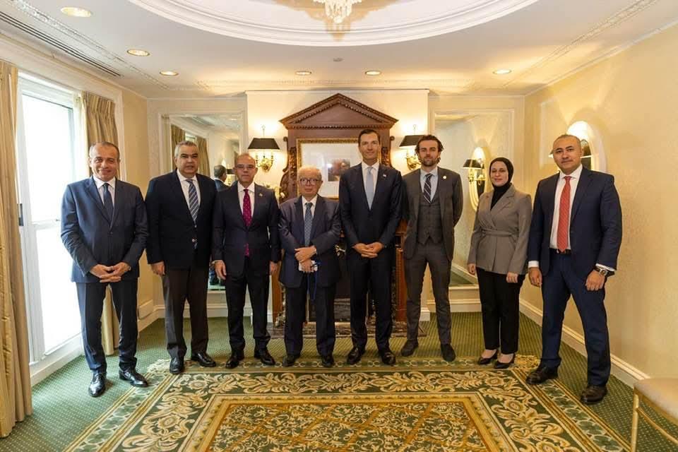 سفير مصر في واشنطن يستضيف جلسة عمل مصرية أمريكية لبحث سبل تعزيز التعاون الاقتصادي والاستثماري