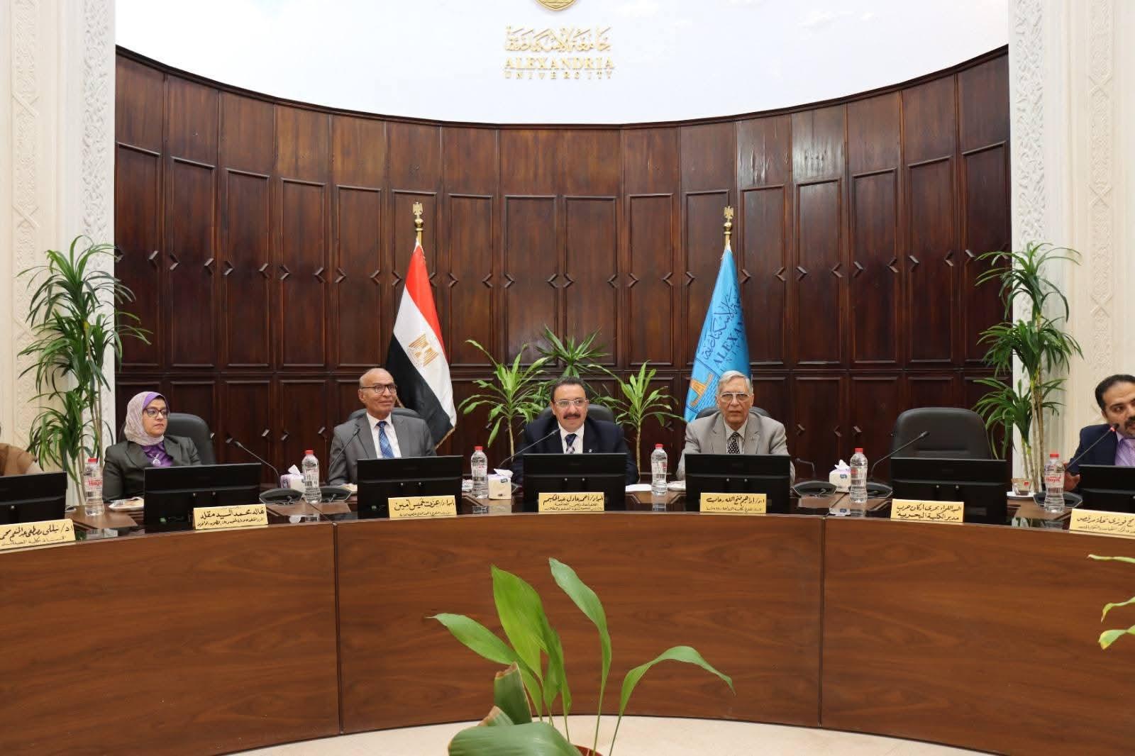 جامعة الإسكندرية تؤكد انتظام الدراسة بالعام الجامعي 2026/2027.. والاستعداد لاختبارات نهاية العام مع تعزيز التحول الرقمي في الخدمات الطلابية