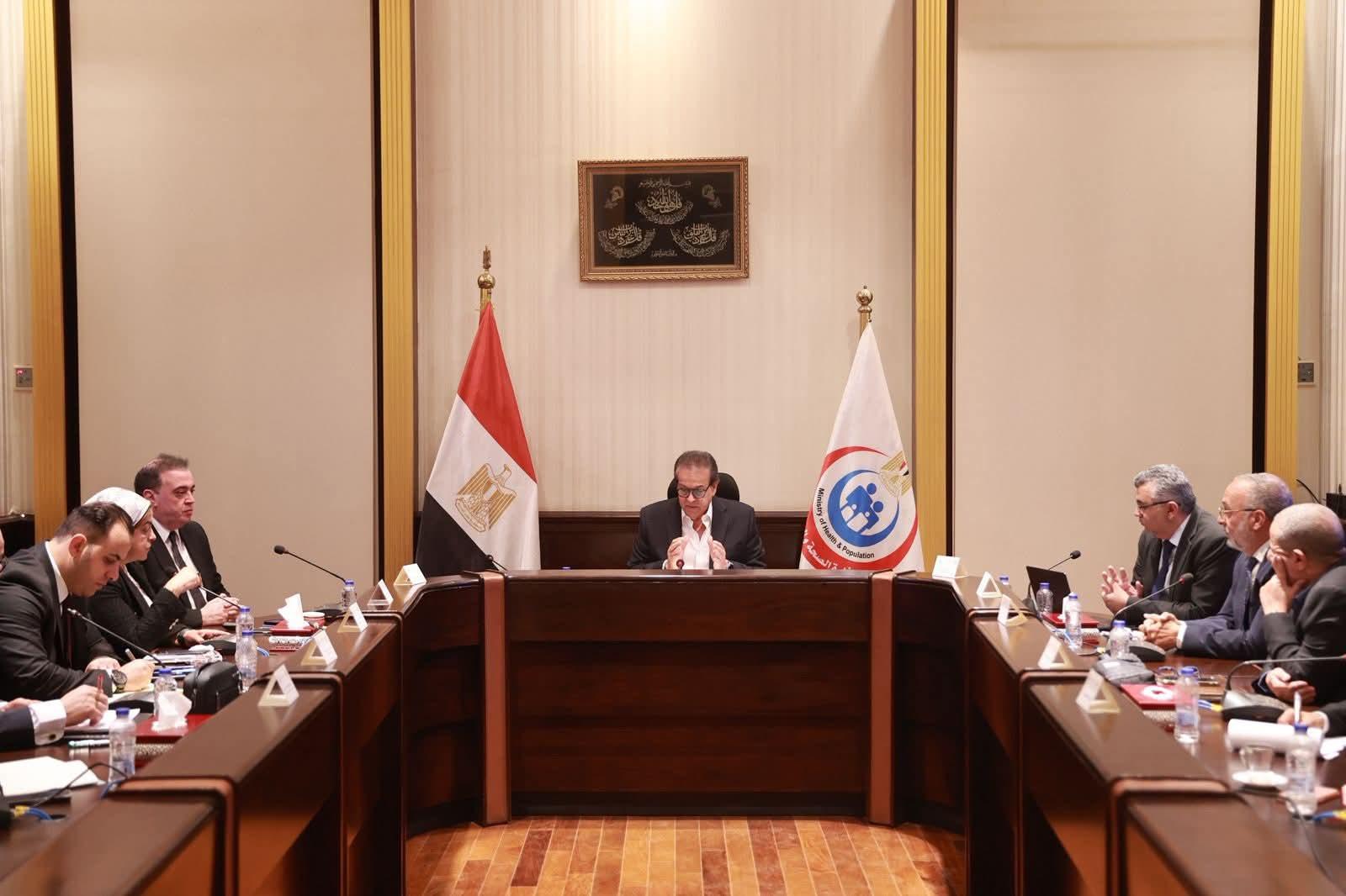 وزير الصحة يتابع تنفيذ «مستشفى النيل للأطفال» بمدينة النيل الطبية