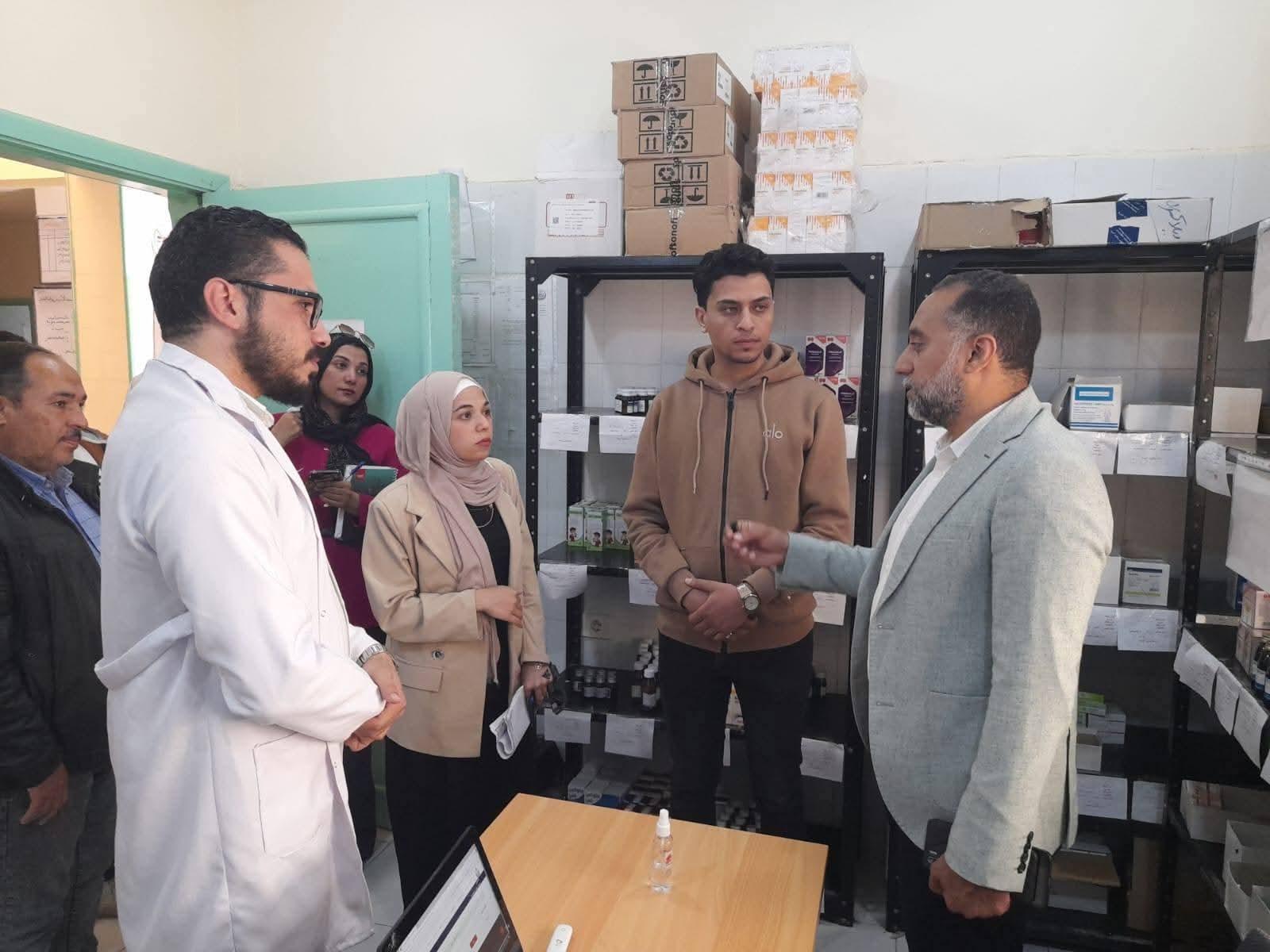 لتفقد الانضباط وكيل صحة سيناء يفاجئ مركز الرعاية الصحية بالشيخ زويد