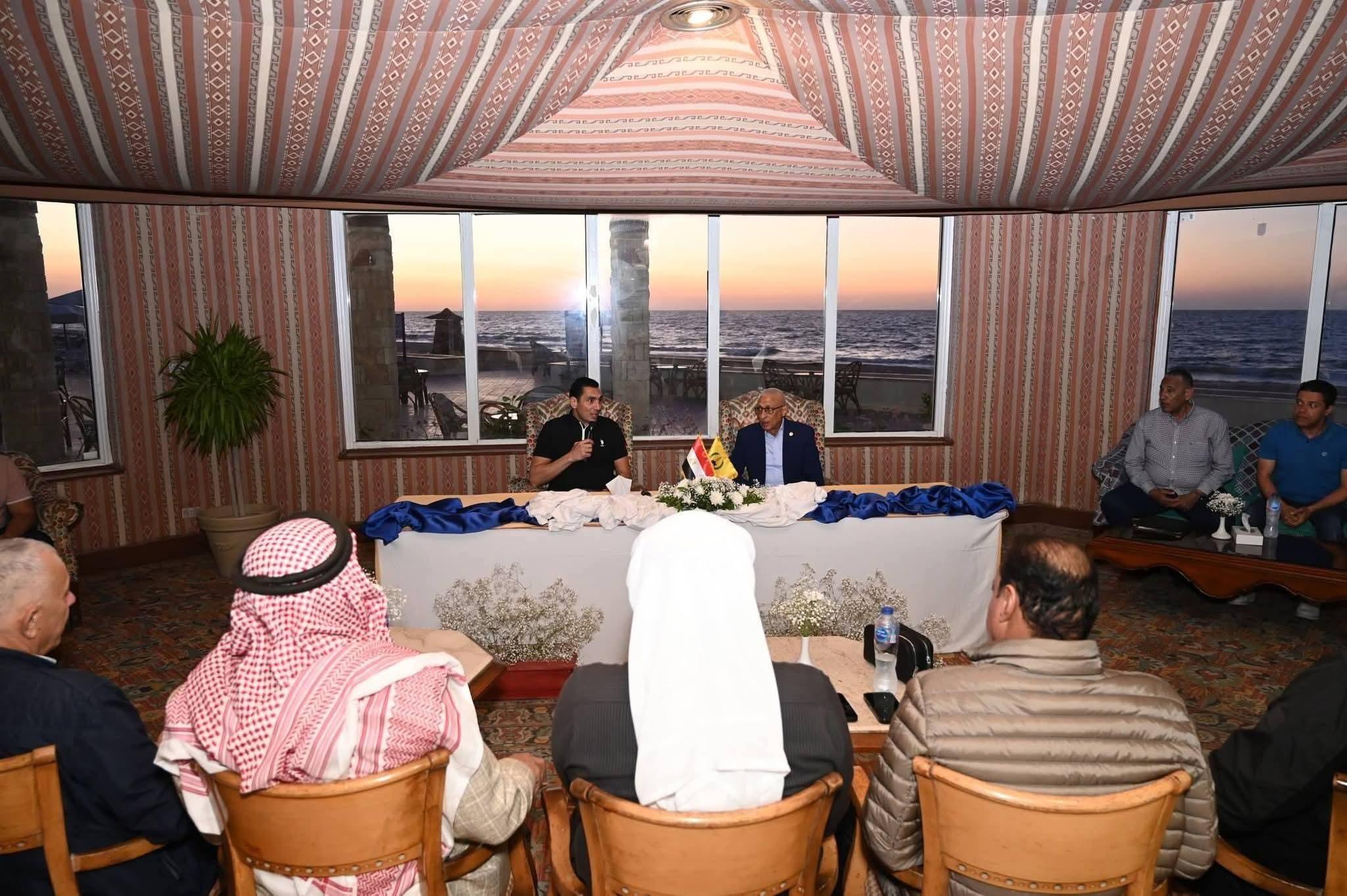 وزير الشباب والرياضة ومحافظ شمال سيناء يشهدان لقاءً حواريًا مع النواب والمشايخ والعواقل وأعضاء مراكز الشباب
