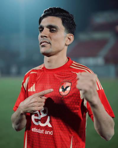 الأهلي يعلن رسميا عن إمكانية رحيل أشرف بن شرقي خلال فترة الانتقالات الصيفية المقبلة