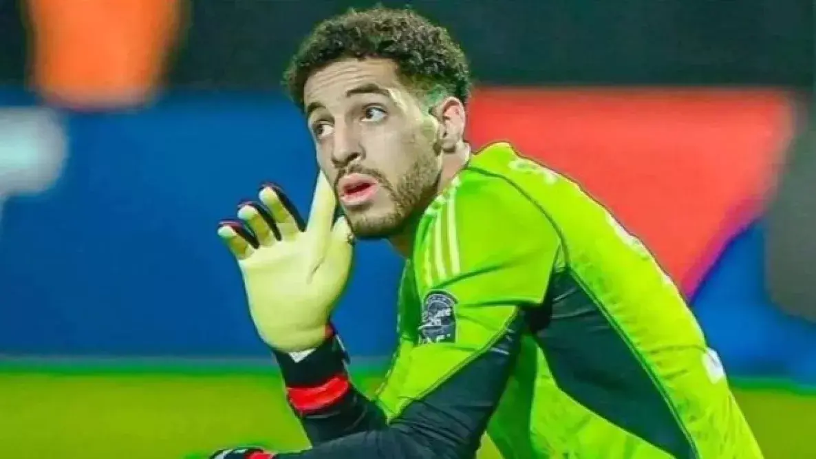 شوبير حارسًا لـ الأهلي أمام سيراميكا