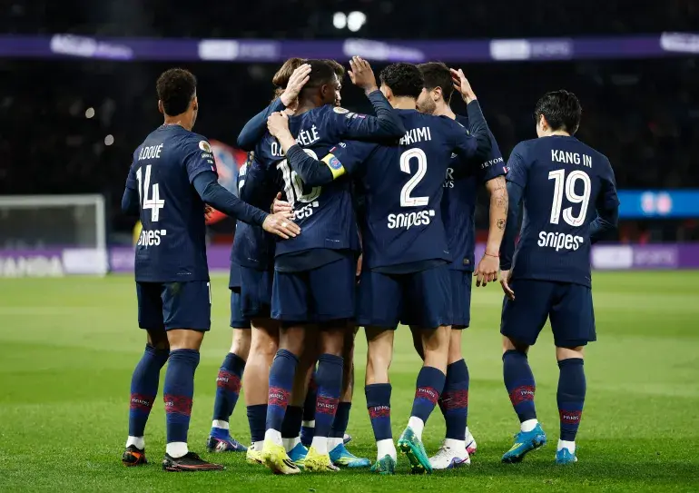 تأهل باربس سان جيرمان إلي نصف نهائي دوري أبطال أوروبا بعد فوزه علي ليفربول بثنائية دون رد.